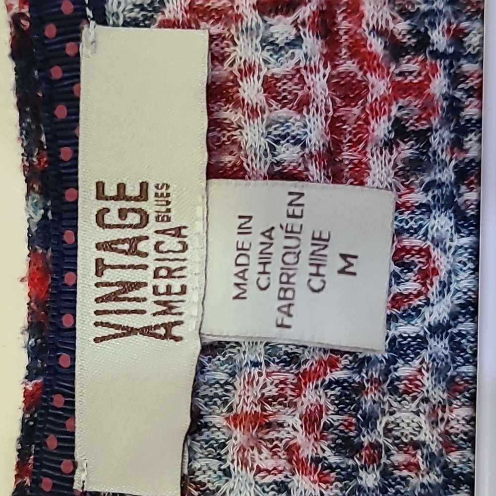SALE! American Vintage Long Sleeved Top - Picture 5 of 7